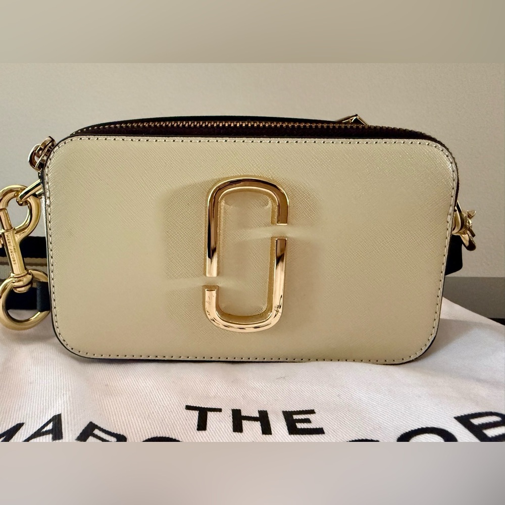 Marc Jacobs The Snapshot Crossbody Bag - PreLoved - Excellent Condition